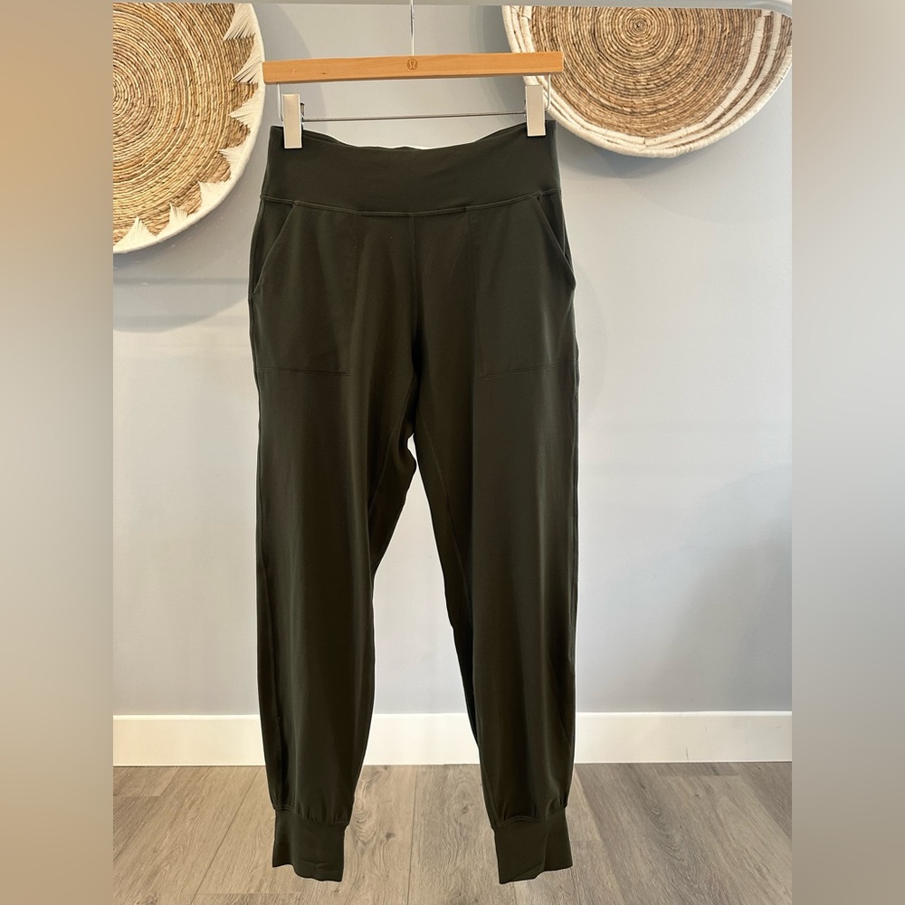 Lululemon Athletica Green Jogger Track Pants